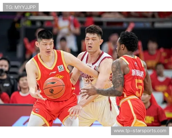 国际篮球邀请赛中国球员在季后赛中打出高效表现